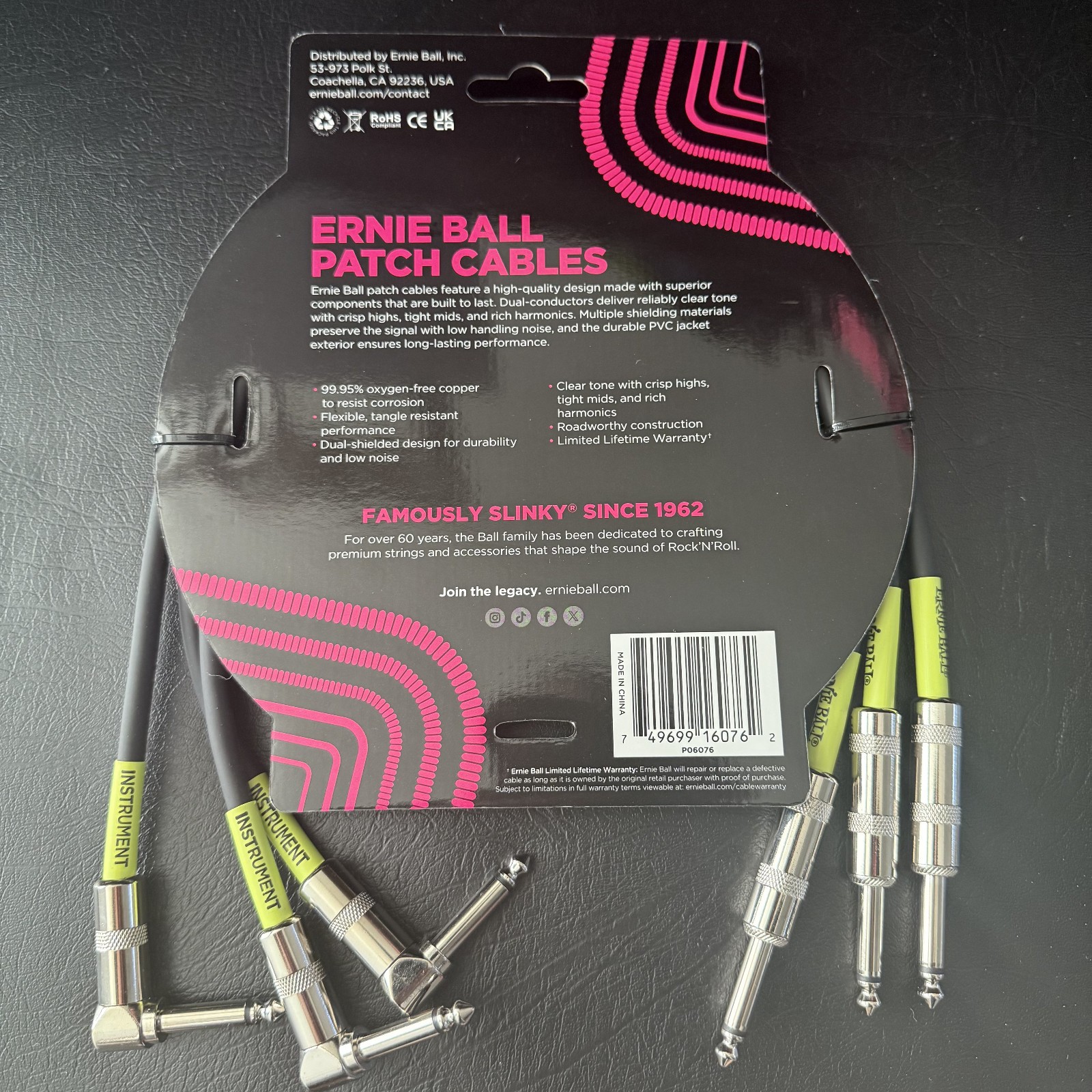 Ernie Ball Classic Guitar Patch Cables 3 Pack 1.5' Straight / Angle P06076