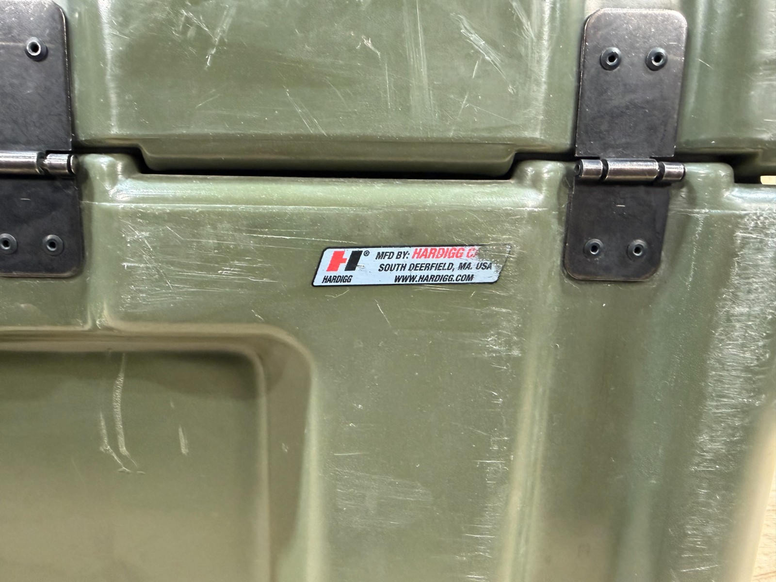 Pelican Hardigg Footlocker Green Case 31x21x15 Military Medic Waterproof
