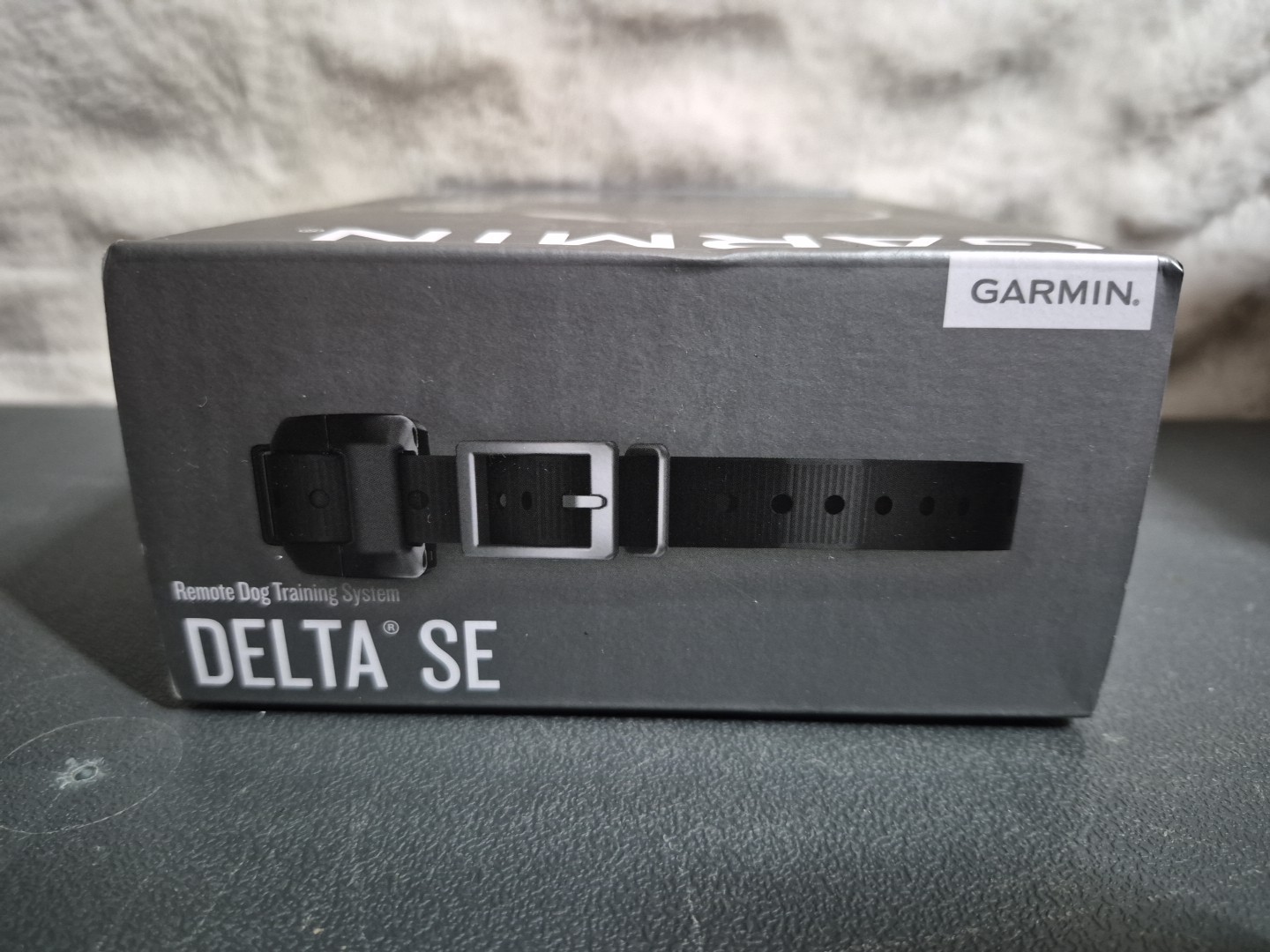 Garmin Delta SE Remote Dog Training System - 010-02608-00
