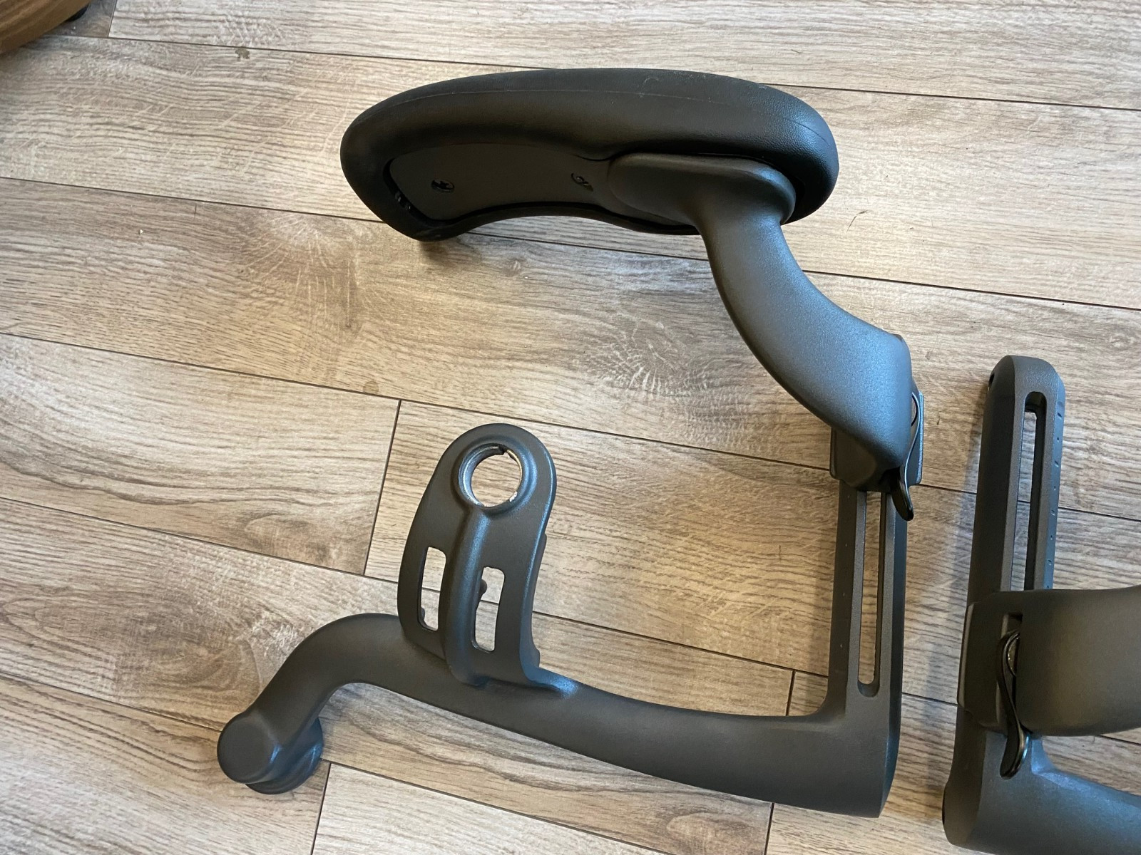 OEM Herman Miller Aeron Chair Swing Arm Left and Right Set Armrest Pads included