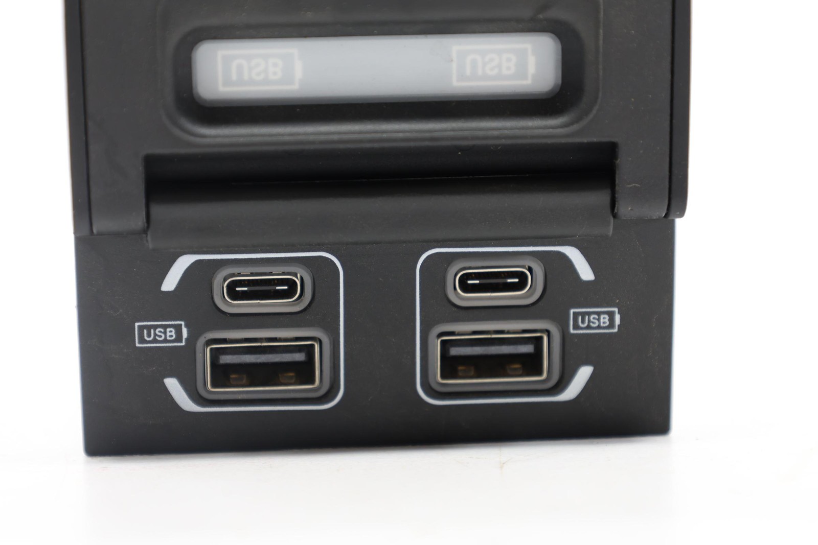 2021 - 2022 JEEP WRANGLER REAR CENTER CONSOLE BACK USB PORT OEM 68481187AA