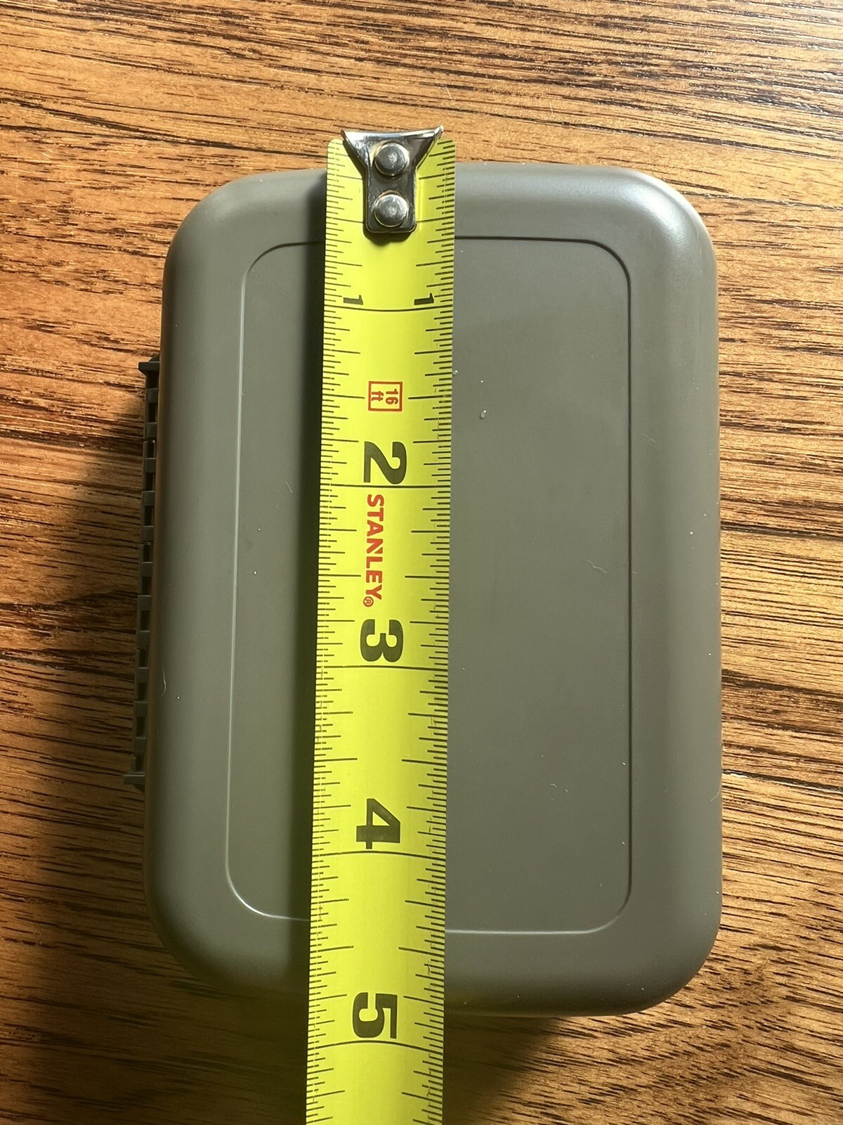 Swing Leaf Fly Box With Large Capacity (500+ flies) Grey