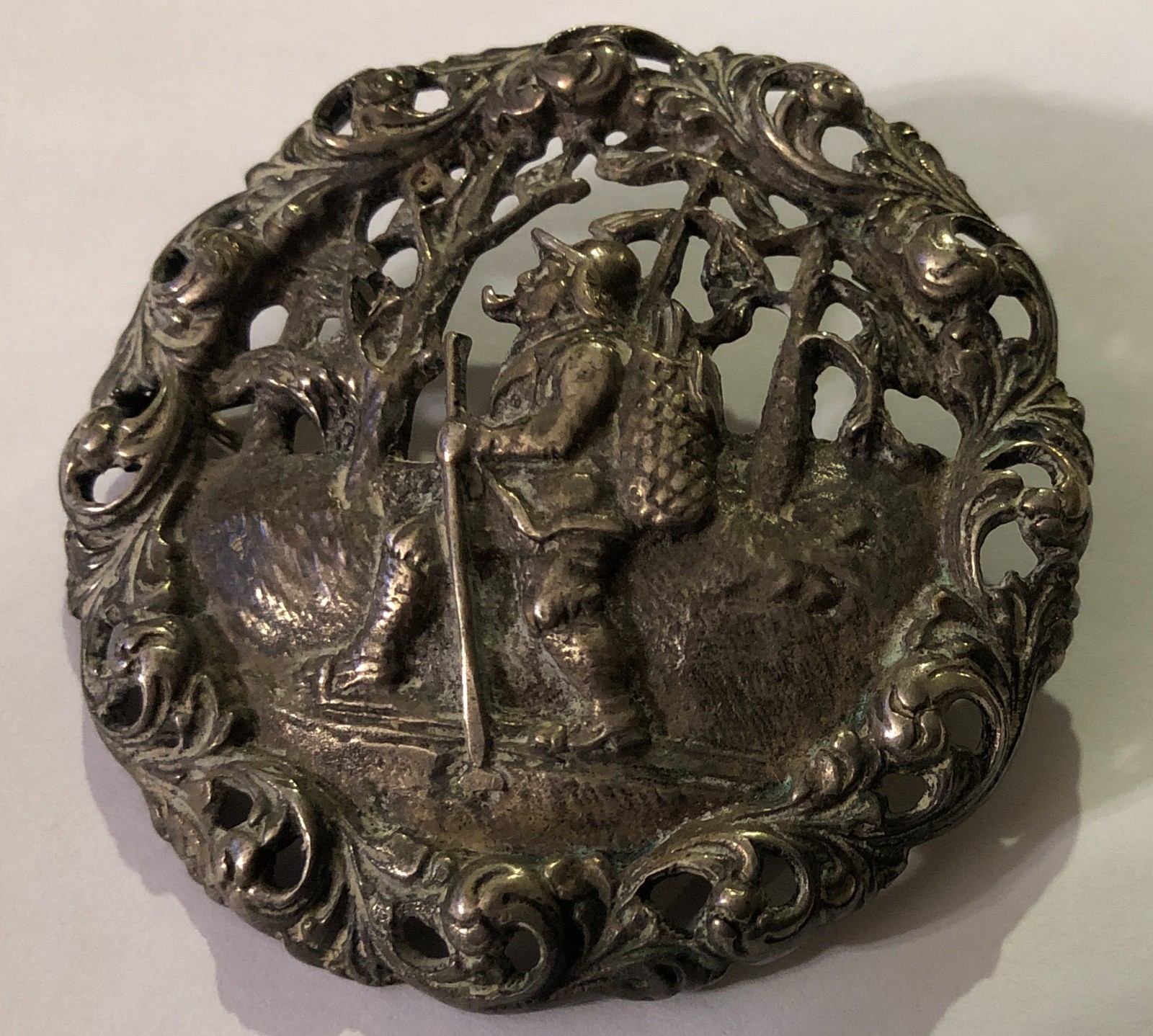 Antique Norwegian / Norway SILVER BROOCH  Skier  830 Silver  Nørsk Mønster  Pin