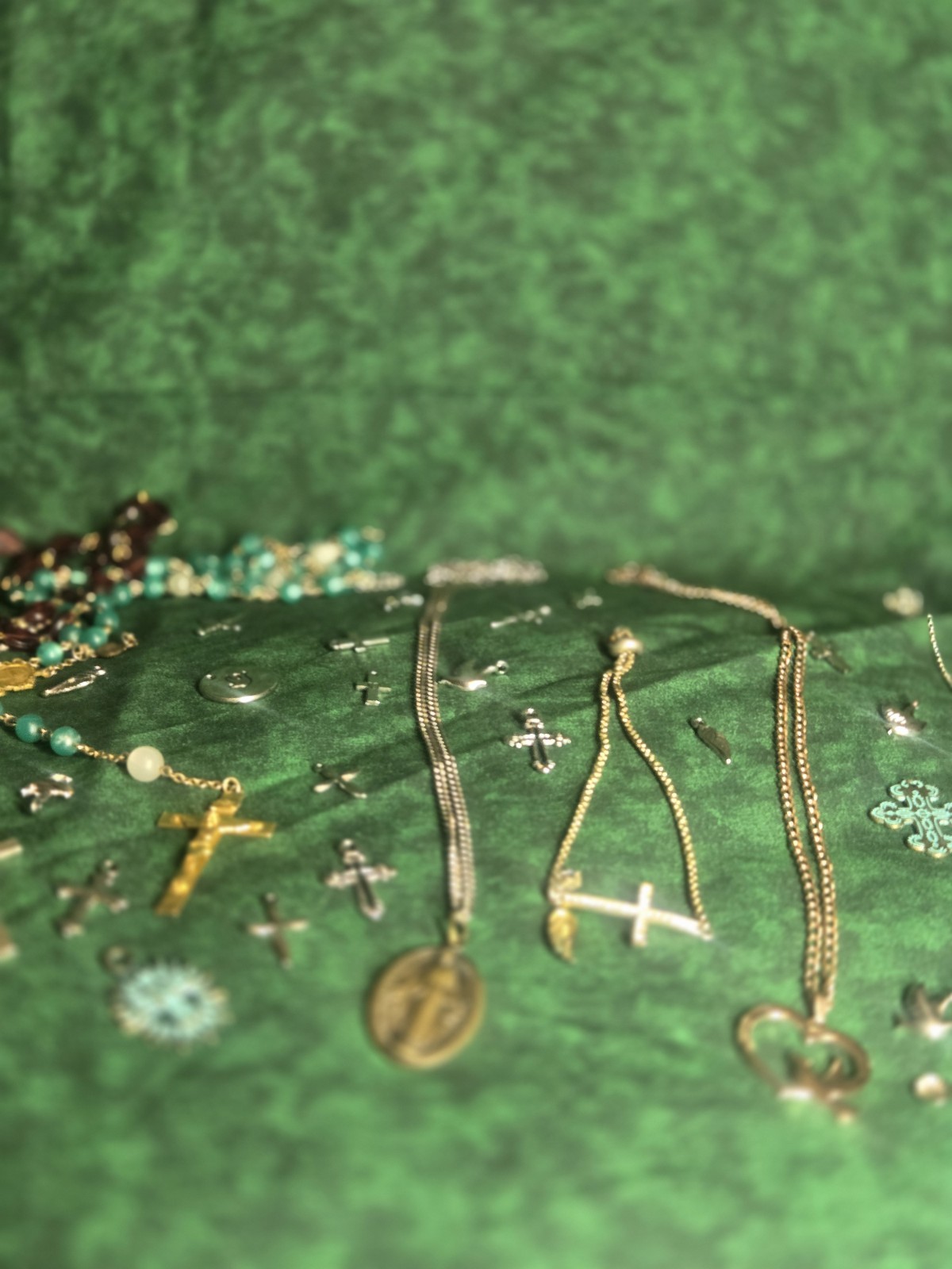 Huge Lot of Cross Necklaces, Pendants, Rosaries, Charms, 22k, sterling, hge.