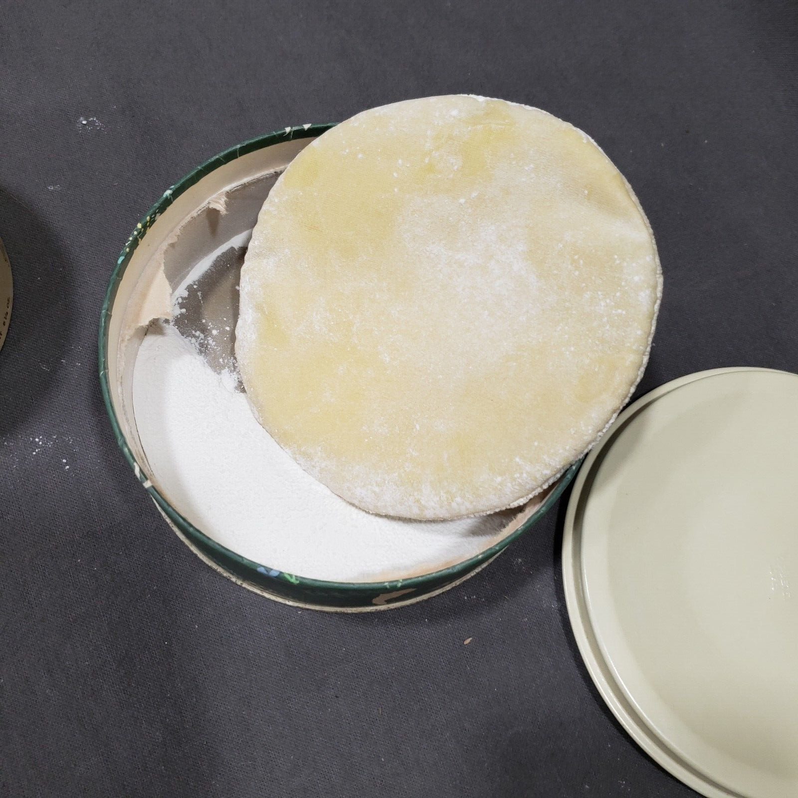 Vintage Dusting Powder Boxes Lot of 5 Advertising Vanity Collectibles 1940s 50s