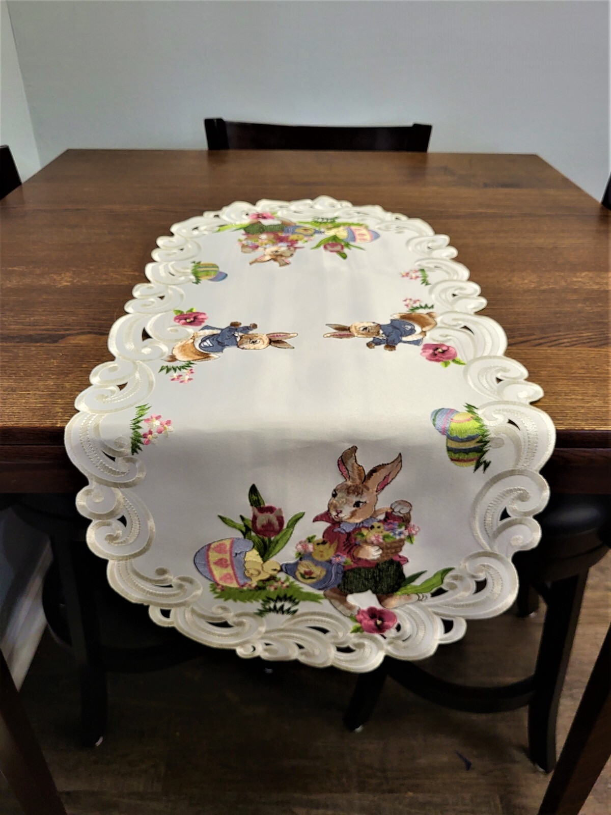 Doily Boutique Table Runner, Doily, Mantel Scarf with Easter Bunny on Ivory