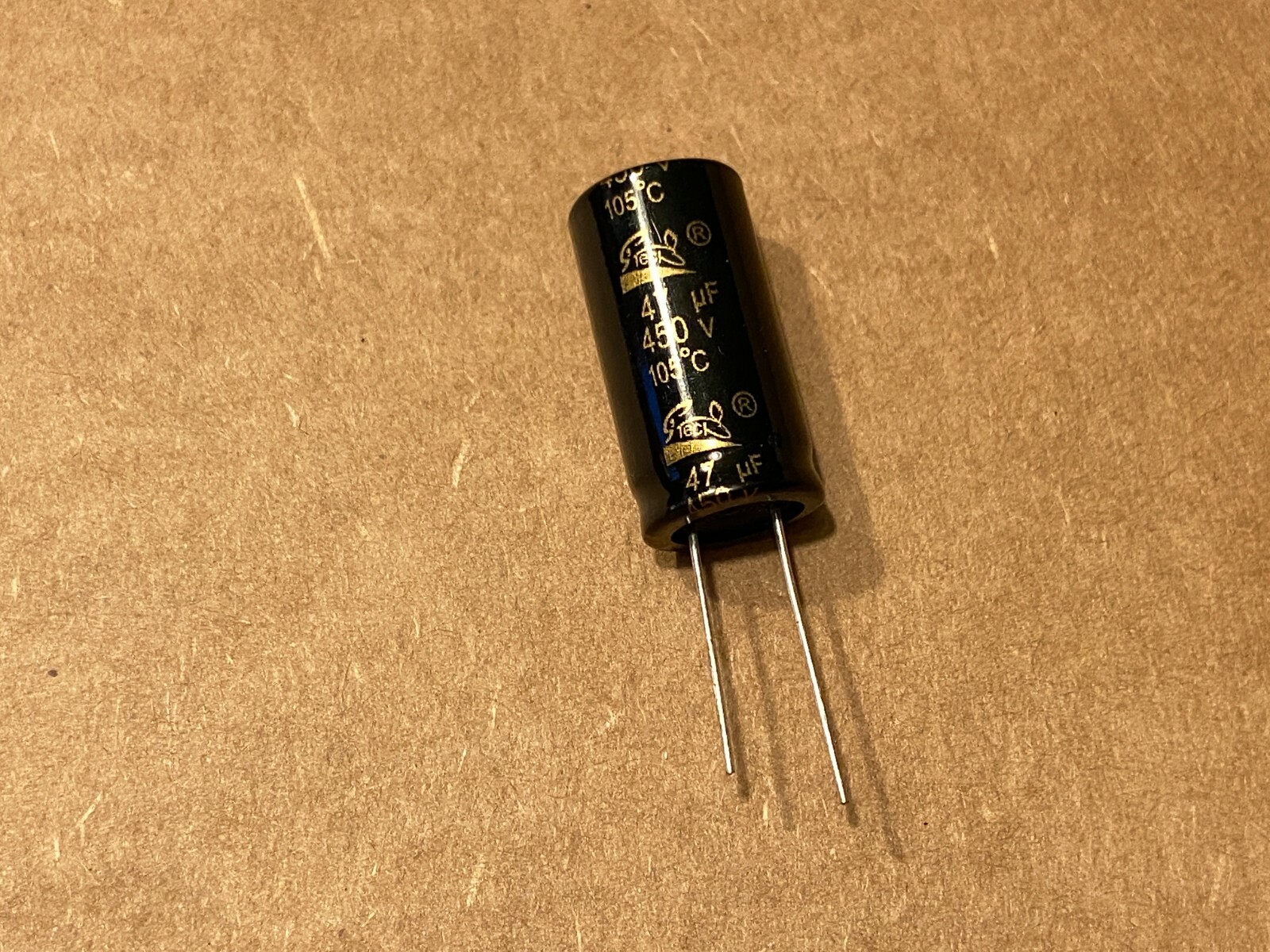 New 450v Radial Capacitors 4.7 10 16 22 33 40 47 68 100 uf Tube Amp Radio Repair