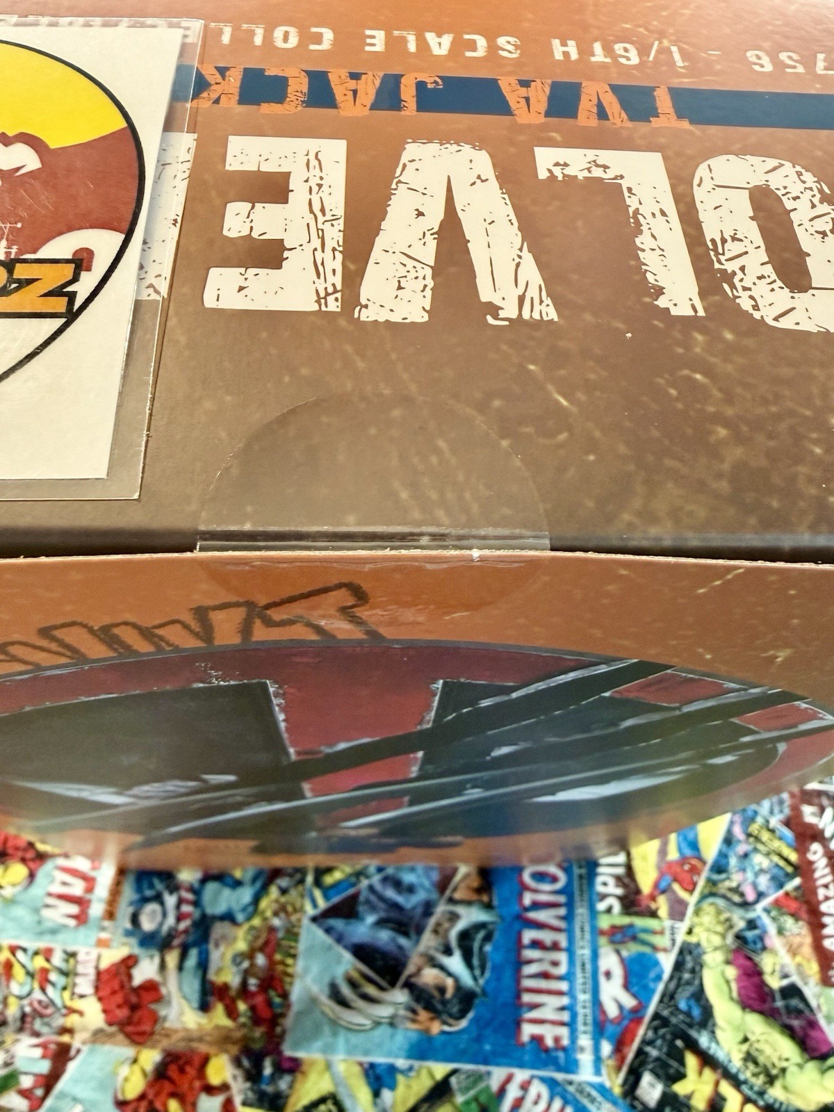 Hot Toys Marvel Deadpool & Wolverine Wolverine TVA Jacket MMS756 1/6 Sideshow