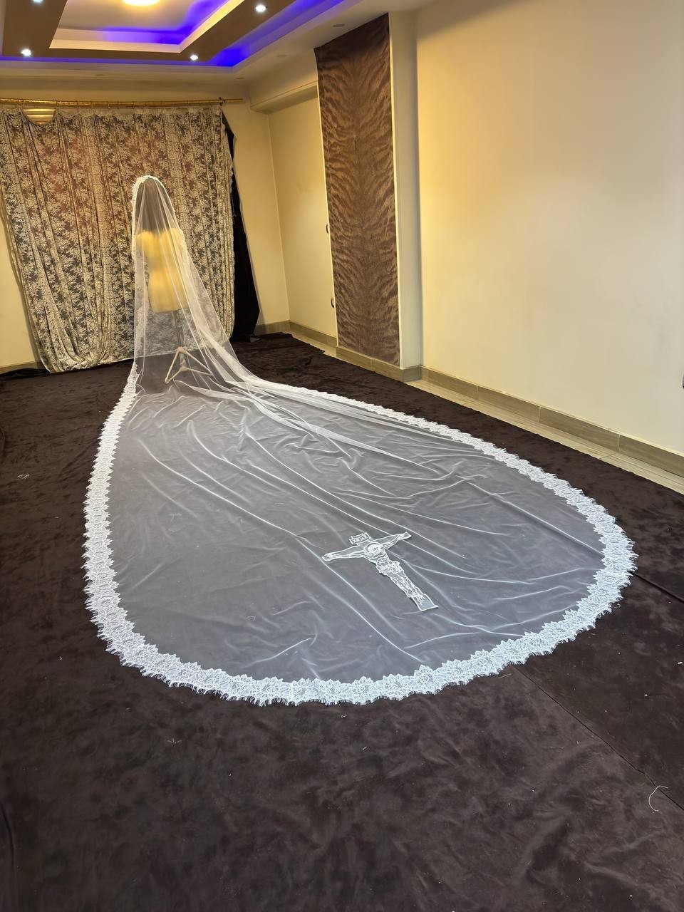 Wedding veil with Lace applique edge Jesus Cross