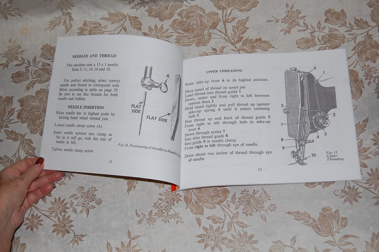 Rare Deluxe-Edition Instruction Manual, Singer Featherweight 221k Sewing Machine