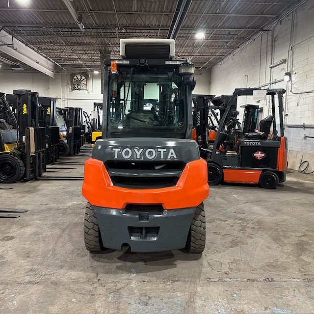 2020 Toyota 8FD40U 9000lb Diesel Used Forklift Triple Mast Sideshift 7860 Hours