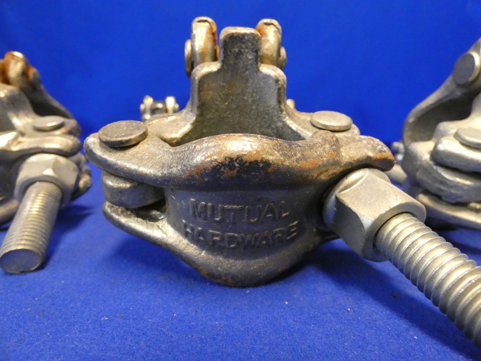 Matthews 425158 Jr. Grid Clamp, 5 Mutual Hardware Swivel Grid Clamp, 2 Flat Side