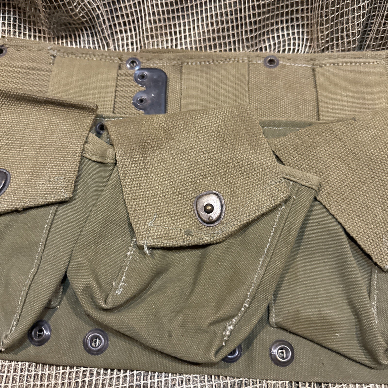 Vintage WWII OD green M-1937 BAR belt !!!