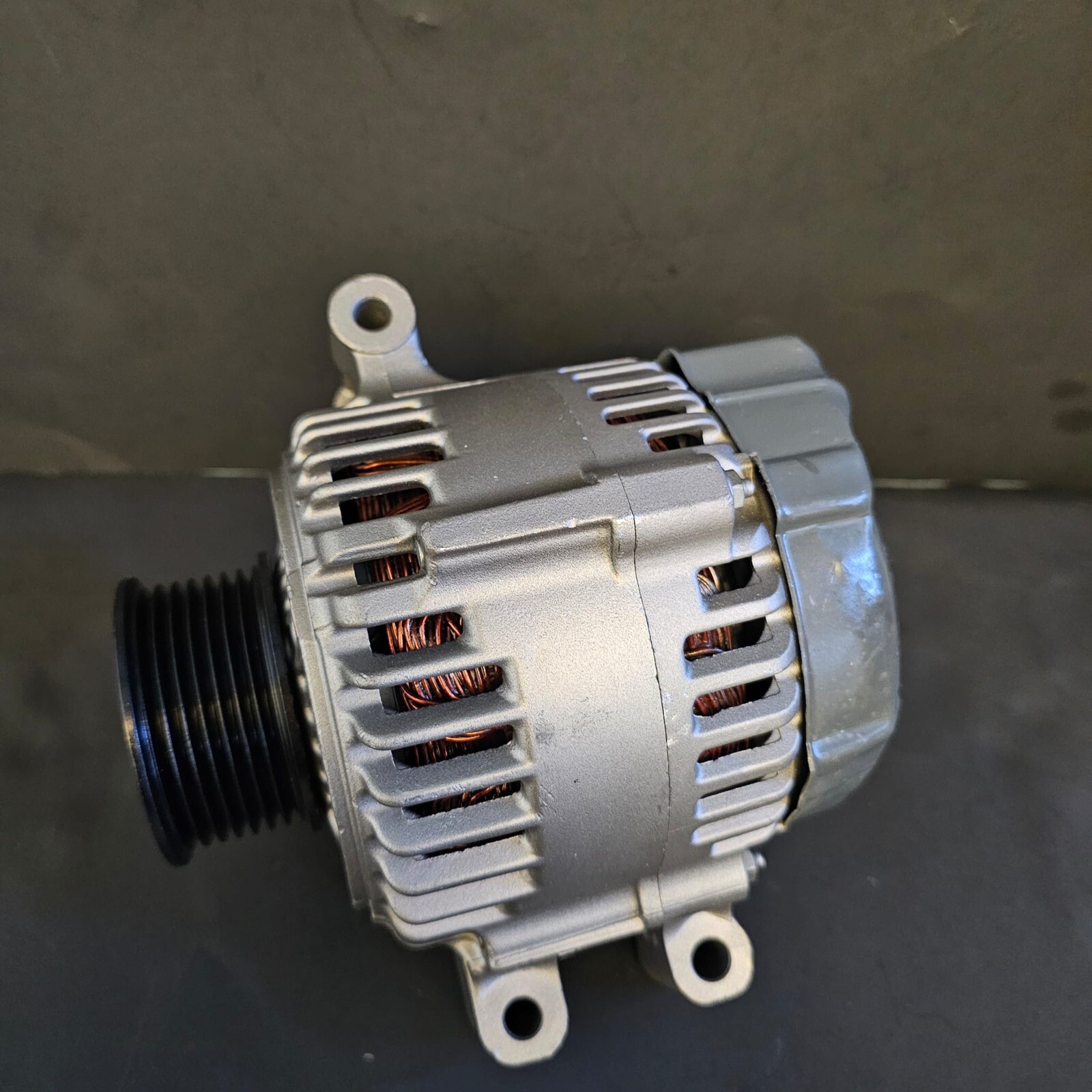 2002 to 2006 Acura RSX Type S ONLY. L4 2.0Liter Alternator Oem Reman by Rvv