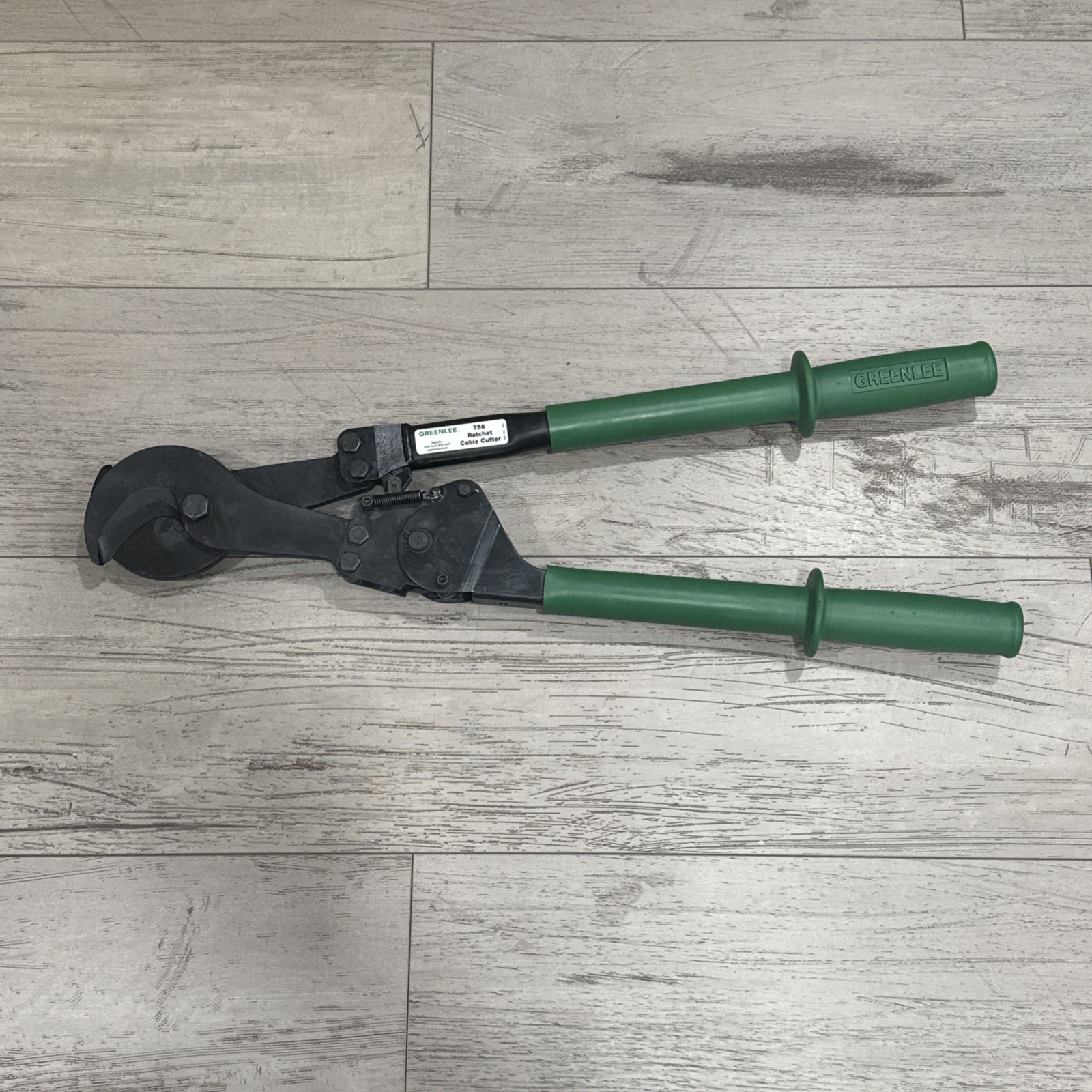 Greenlee 756 Heavy-Duty Ratchet Cable Cutter