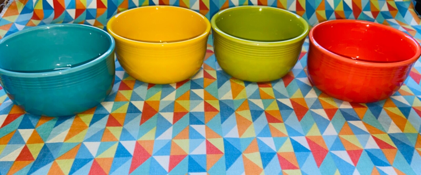NEW mixed bright color set 4 FIESTA WARE GUSTO BOWLS 28 oz free shipping