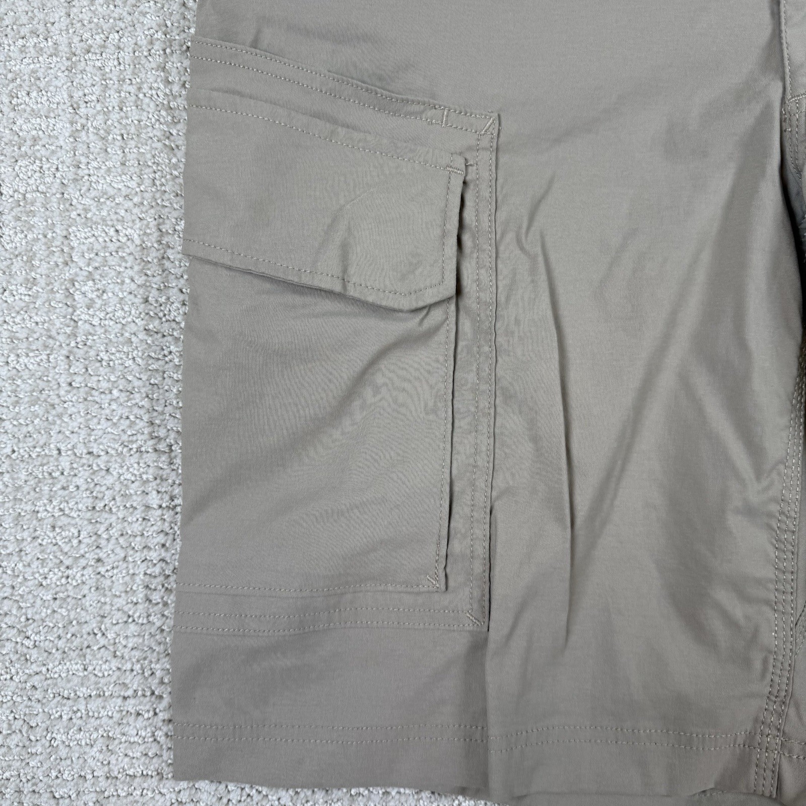 Duluth Trading Men’s 36 Flex Dry On The Fly Relaxed Fit 10” Nylon Cargo Shorts