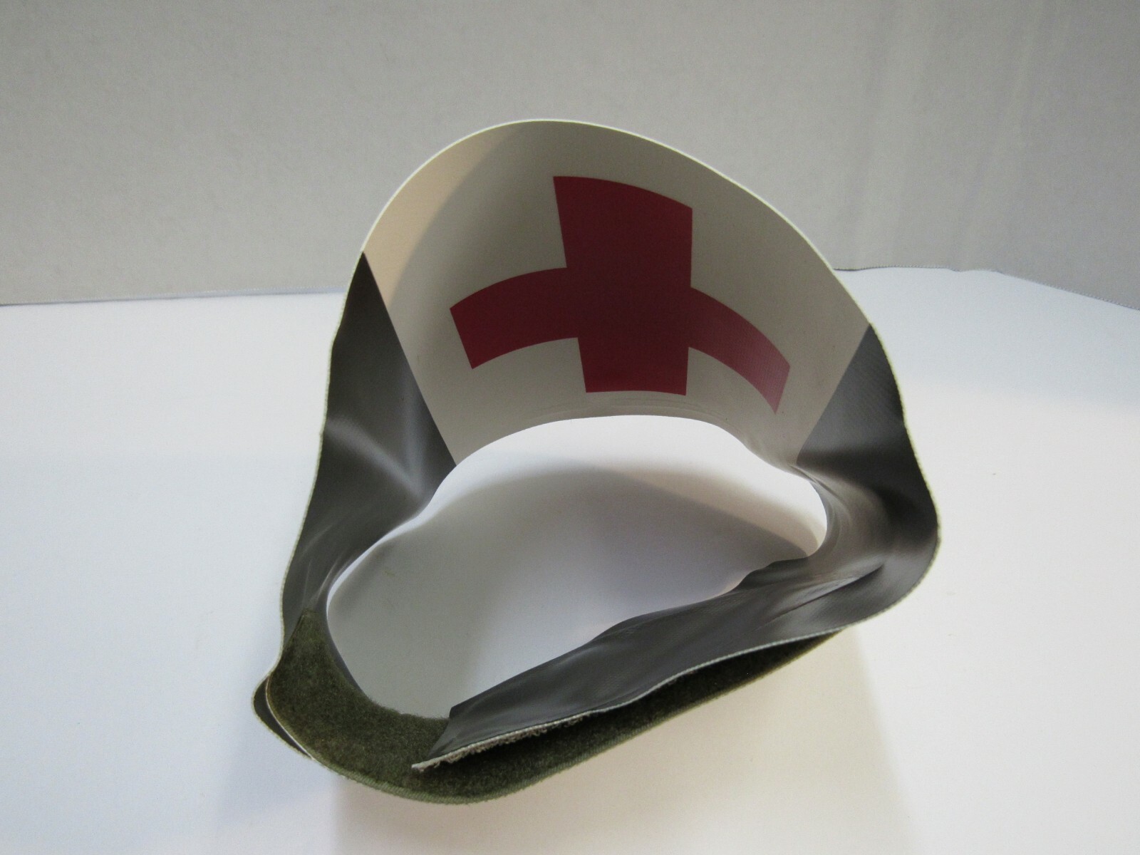 Vintage Swedish Red Cross Armband Medic First Aid OD White Reversible NOS Sweden