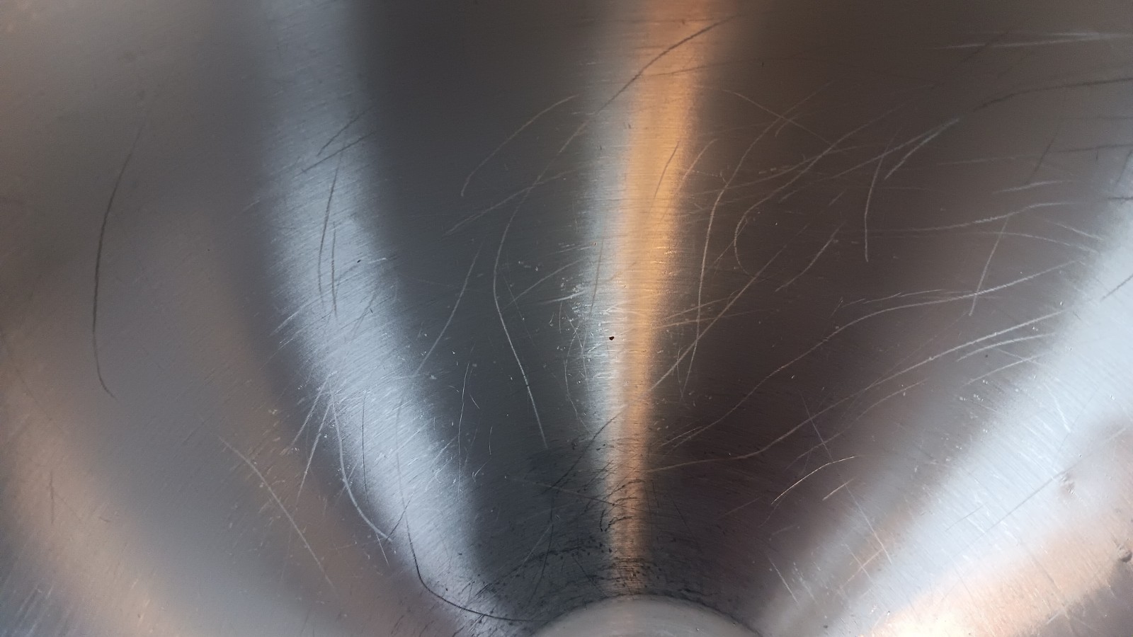 Used KitchenAid RKT2651XWW White Epicurean 6 QT 10 Speed Mixer Bowl Shields