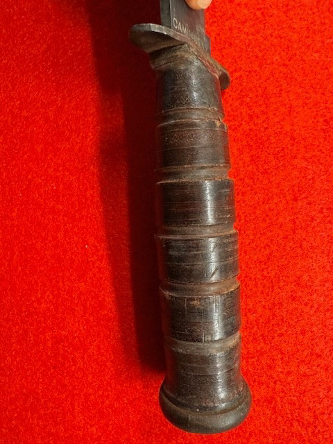 CAMILLUS USN WW2 MK 2 FIGHTING KNIFE IN BM CO SHEATH (760)