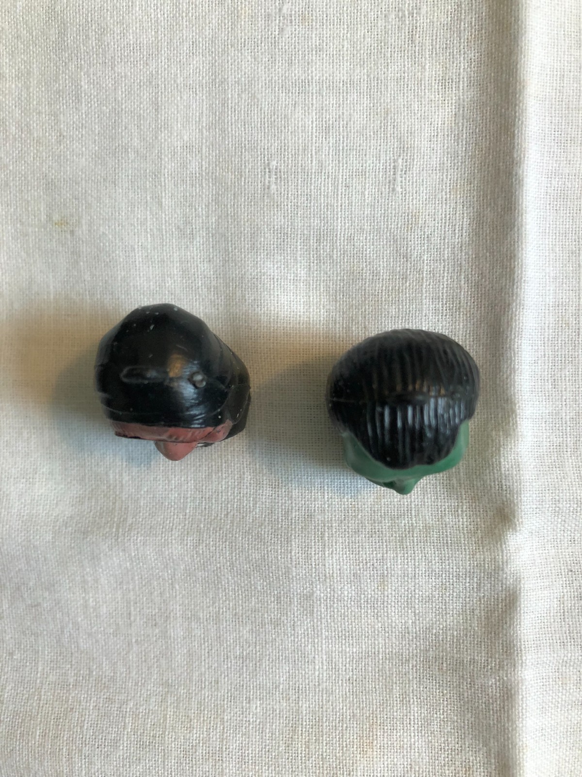 VINTAGE MONSTER & PIRATE HEAD GUMBALL CHARM / PENCIL TOPPER HONG KONG 1960'S