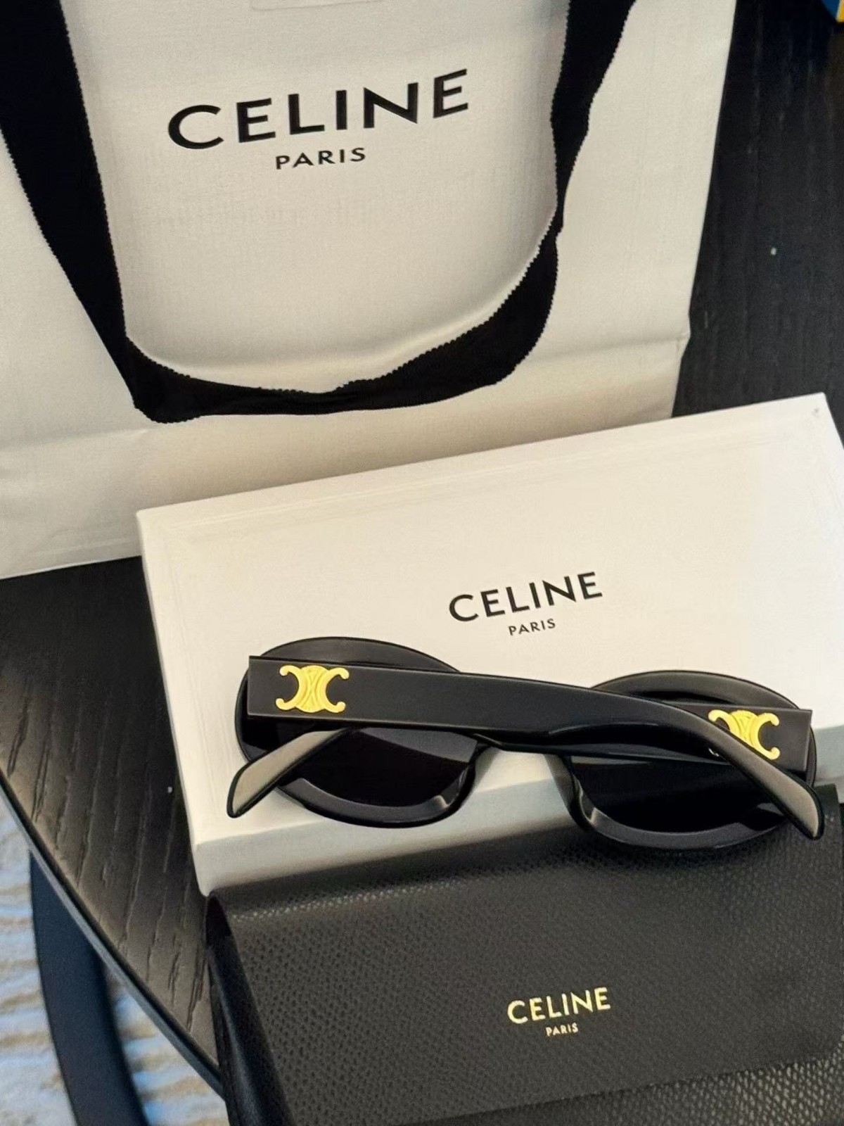 Celine CL40194U Triomphe Oval Sunglasses Black Frame Dark Grey Lens Women