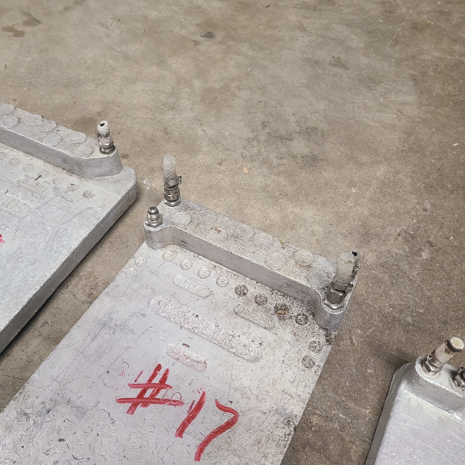 Aluminum Cold Plate Channel Beverage Seltzer Beer Soda Jokey Box