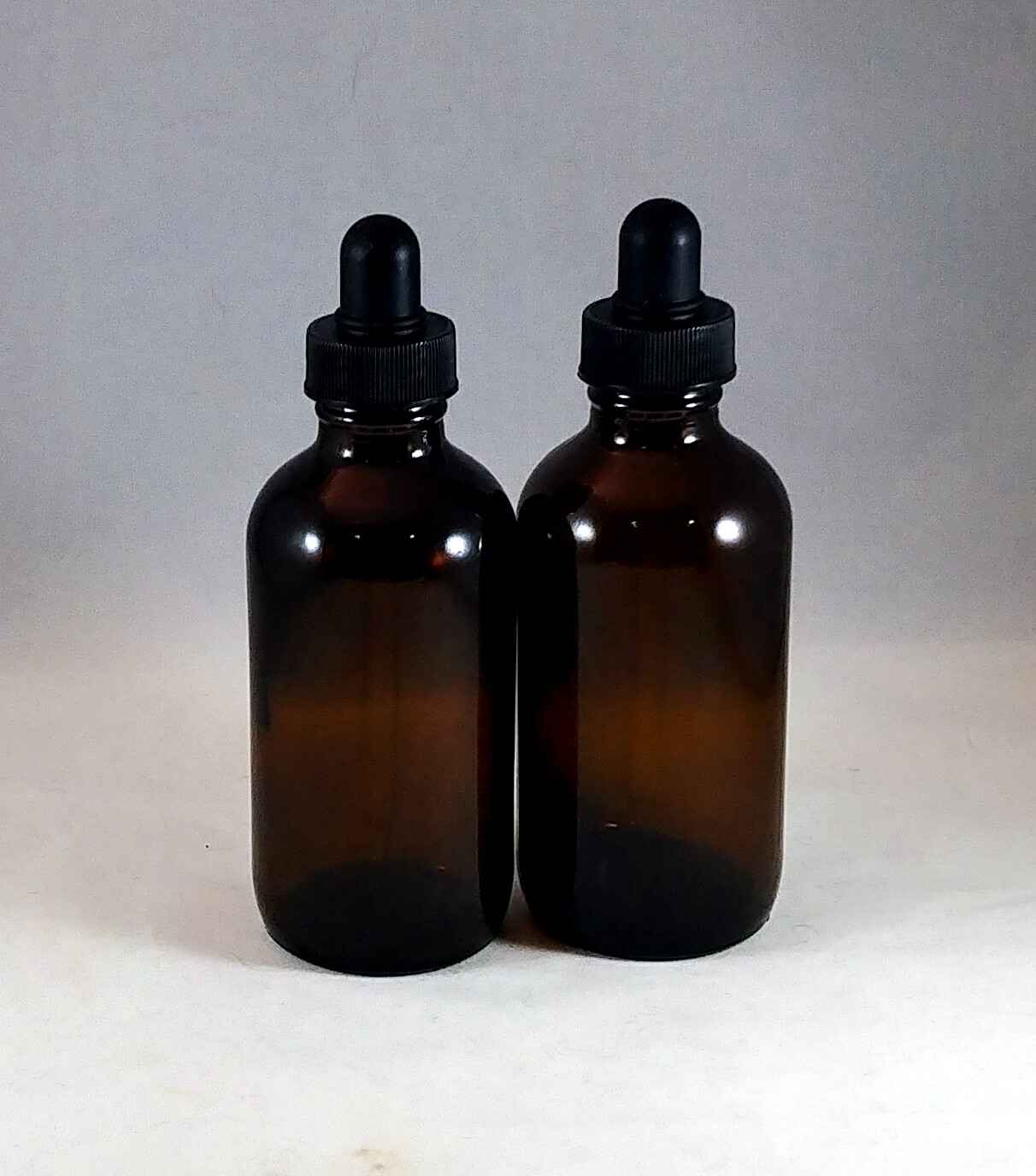 4 oz Amber Boston Round Glass Bottles w Caps, Droppers, Phenolic, Mult Lot Sizes