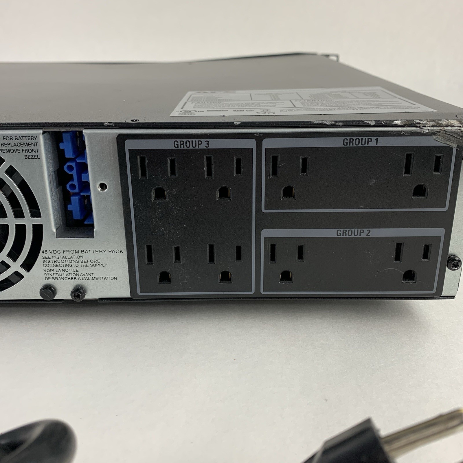 APC SMX1500RM2UCNC Battery Backup UPS Tested Bent No Net Card No Batt No Caddy