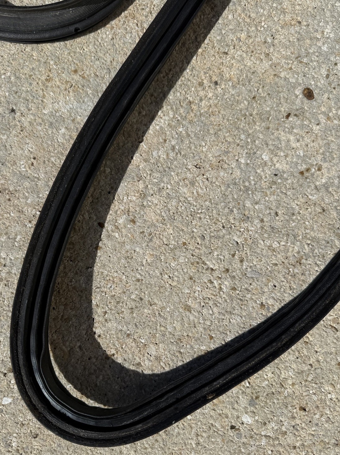 06-11 Honda Civic Si Trunk Lid Weatherstrip Seal OEM Rubber