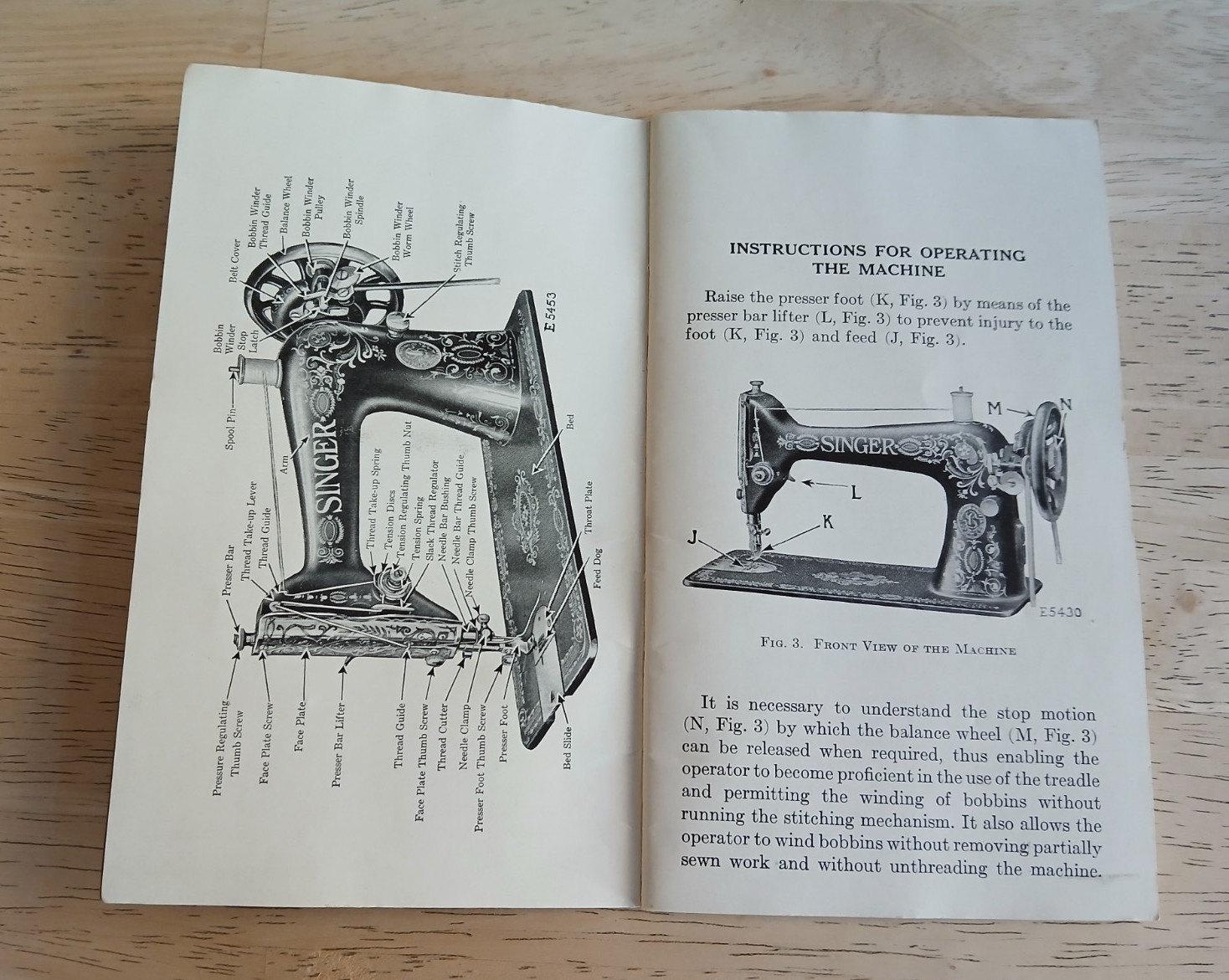Original Singer Sewing Machine Owner's Instruction Manual for 66 & Attachments