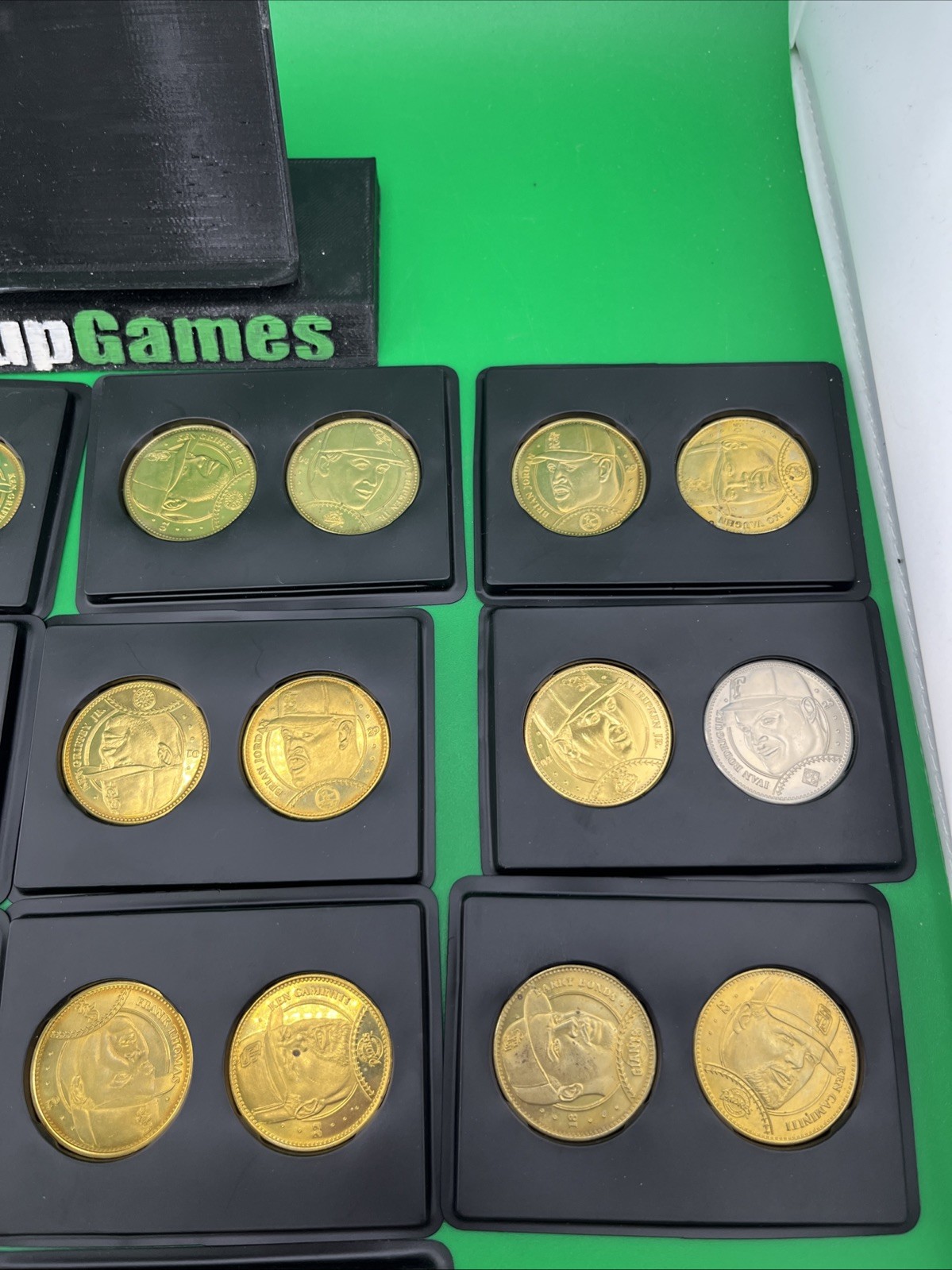 Mint Baseball Gold Plated Coin Set 28 Coins (T40)