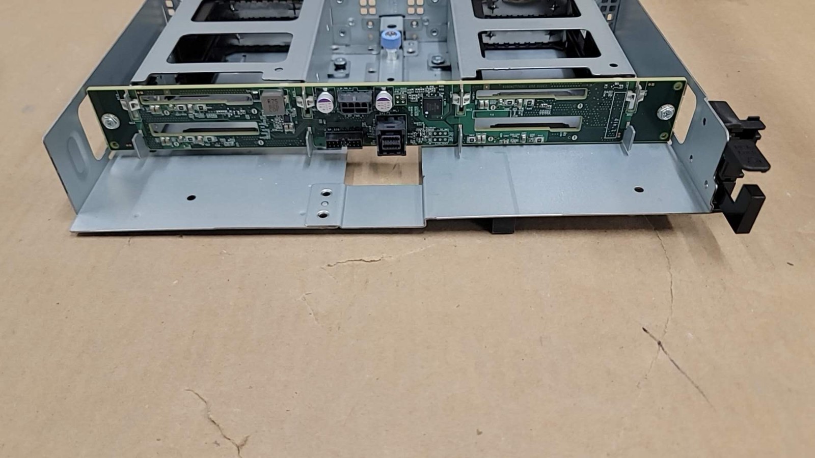 Dell HN1H8 PowerEdge R740xd 4x 2.5" Flex Bay Rear Backplane | Riser 2 + 3 Slots