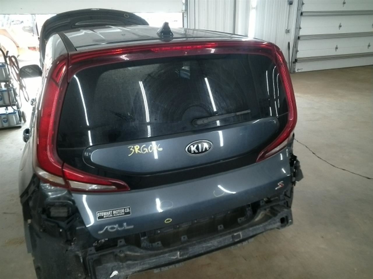 SOUL 2020 Fuse Box Cabin 104866525