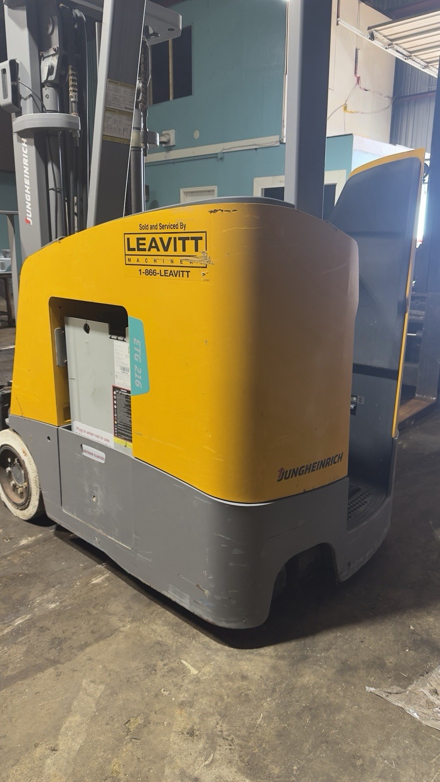 Jungheinrich ETG216 Electric Forklift