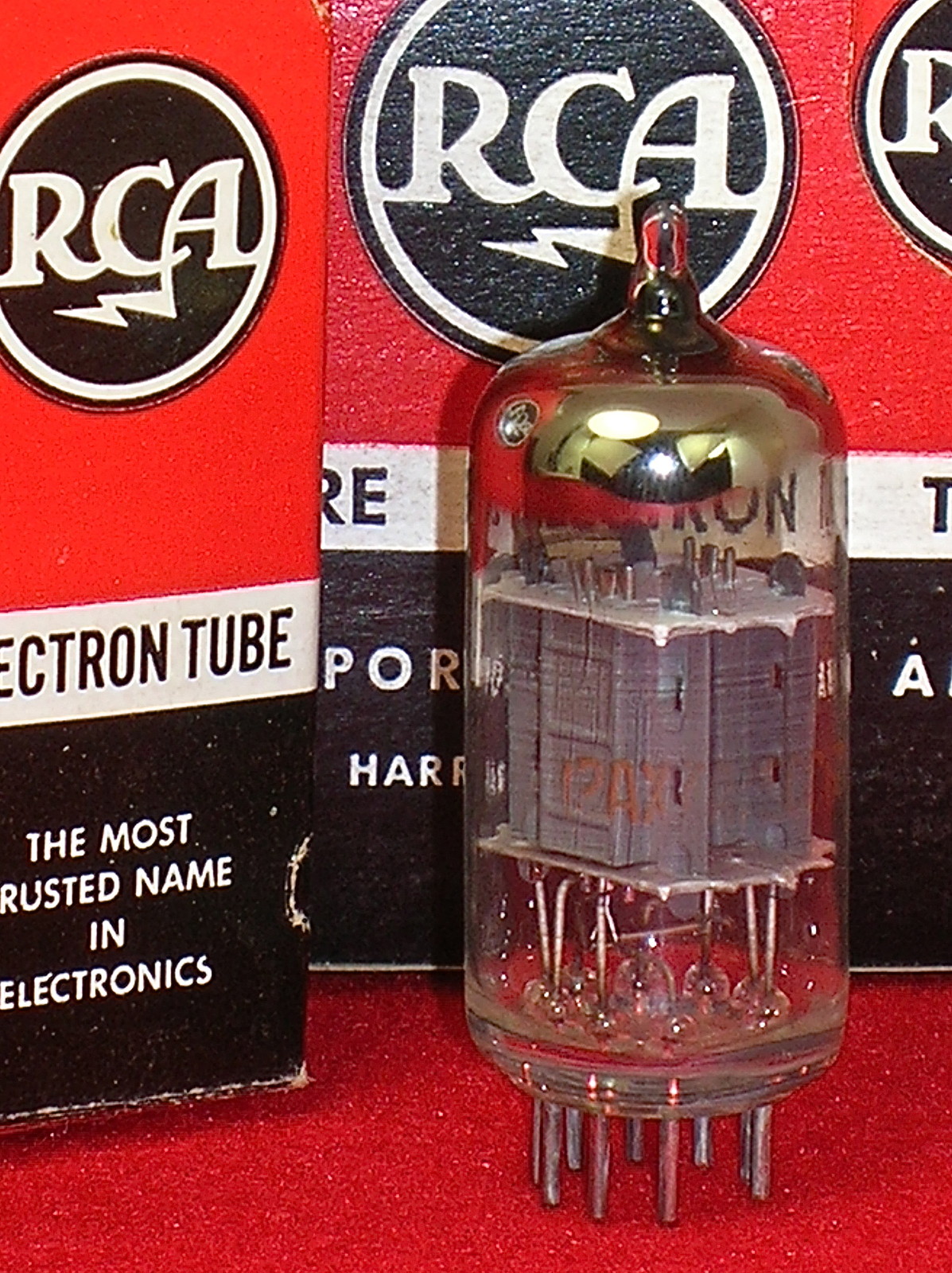 NOS RCA 12AX7A  ECC83 12AX7 USA TUBE CREAM OF THE CROP HIGHEST EMISSIONS!