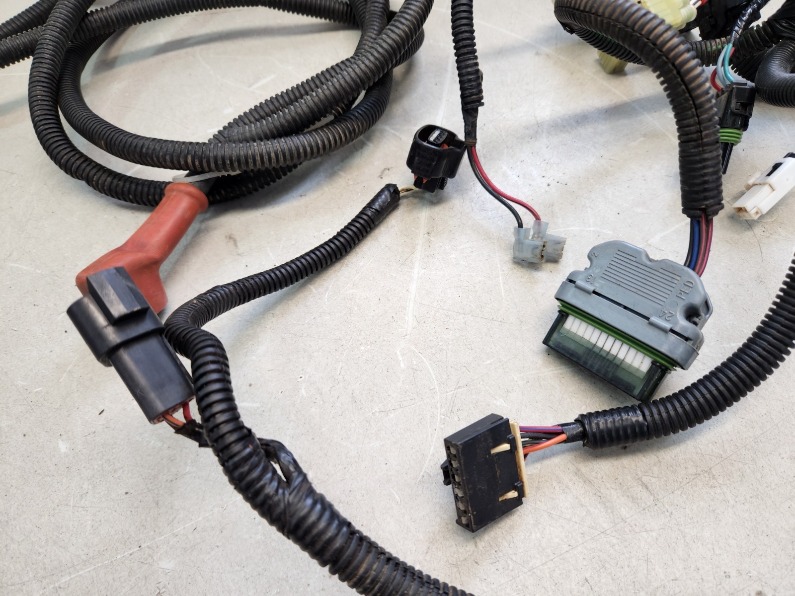 2008 Can-Am outlander 800 wire harness coil voltage efi