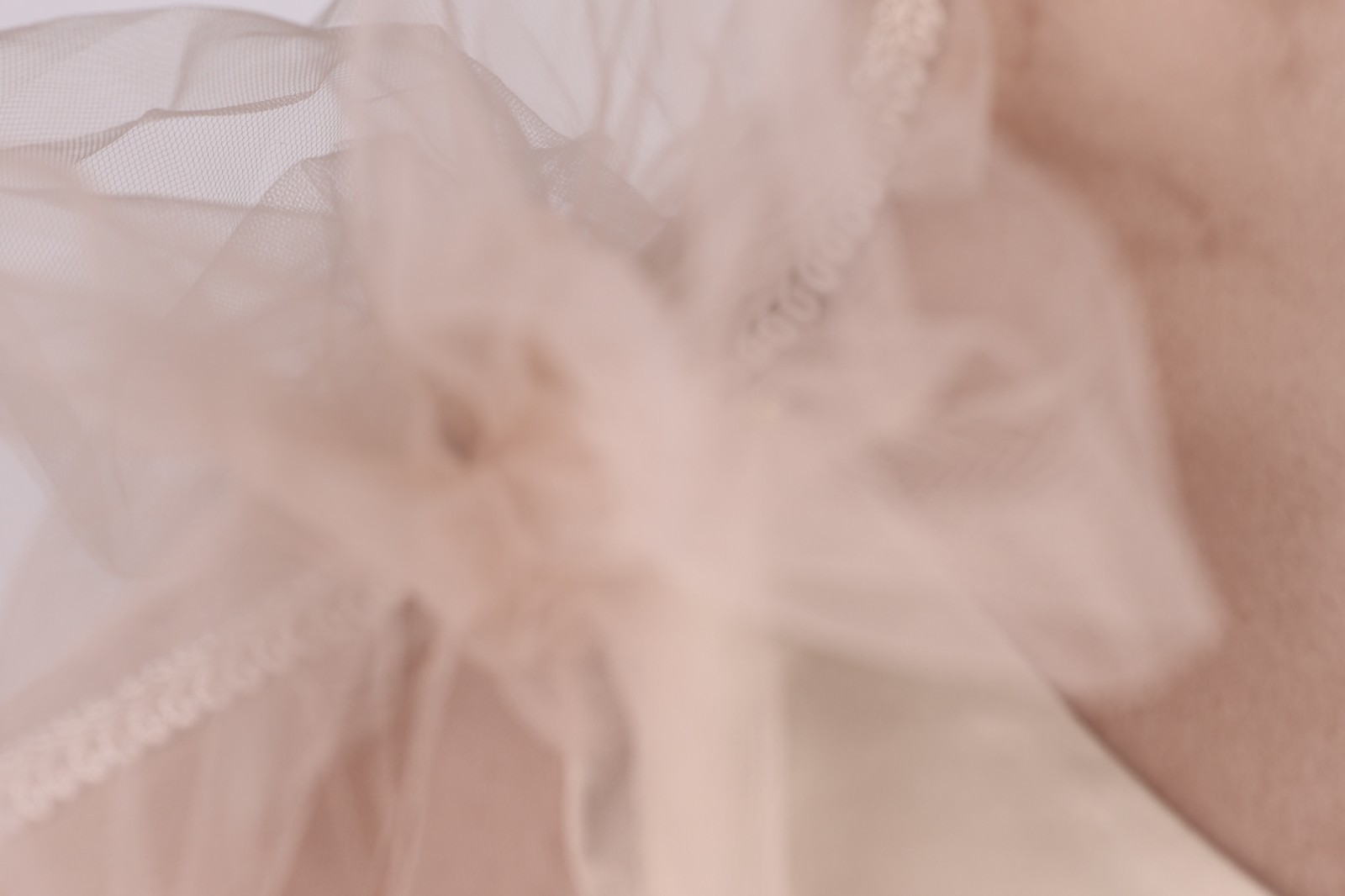 New Beige (Nude) Satin & Tulle Flower Girl Dress w/ Removable Tulle Train 3T-4T