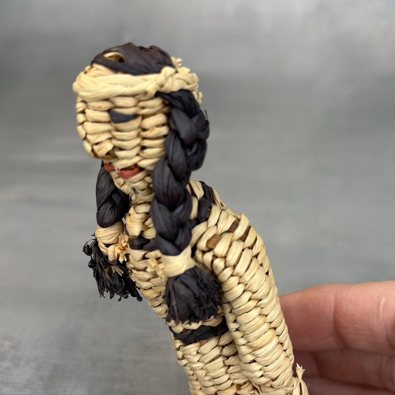 Vintage Native American Skokomish / Yakama Basketry Basket Doll Woman Dress 6”