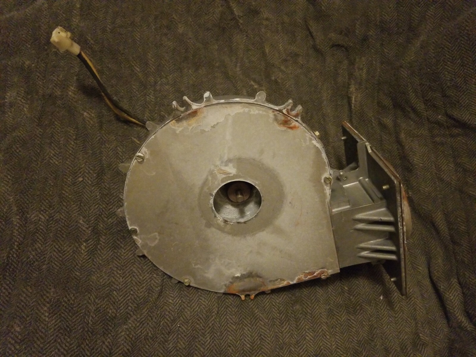 25J1201 FASCO / LENNOX 7121-8774 used 3200 rpm **$7.95 SHIPPING**