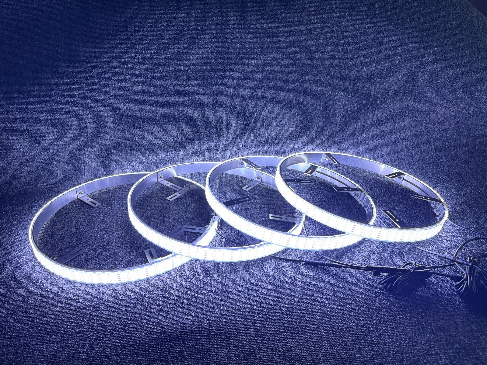 NEW Set 4x 17.5" PURE WHITE QUAD ROW Strobes Truck Car LED Wheel Rim Ring Lights