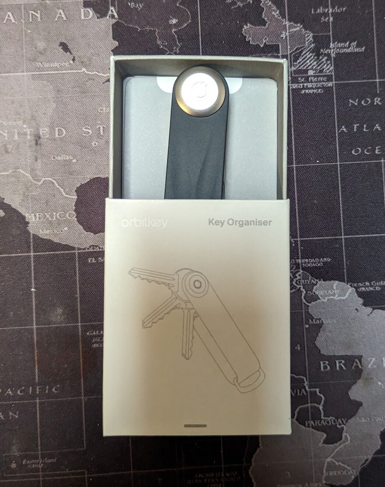 Orbitkey Key Organiser Active Jet Black- holds 2-7 keys and car keys.