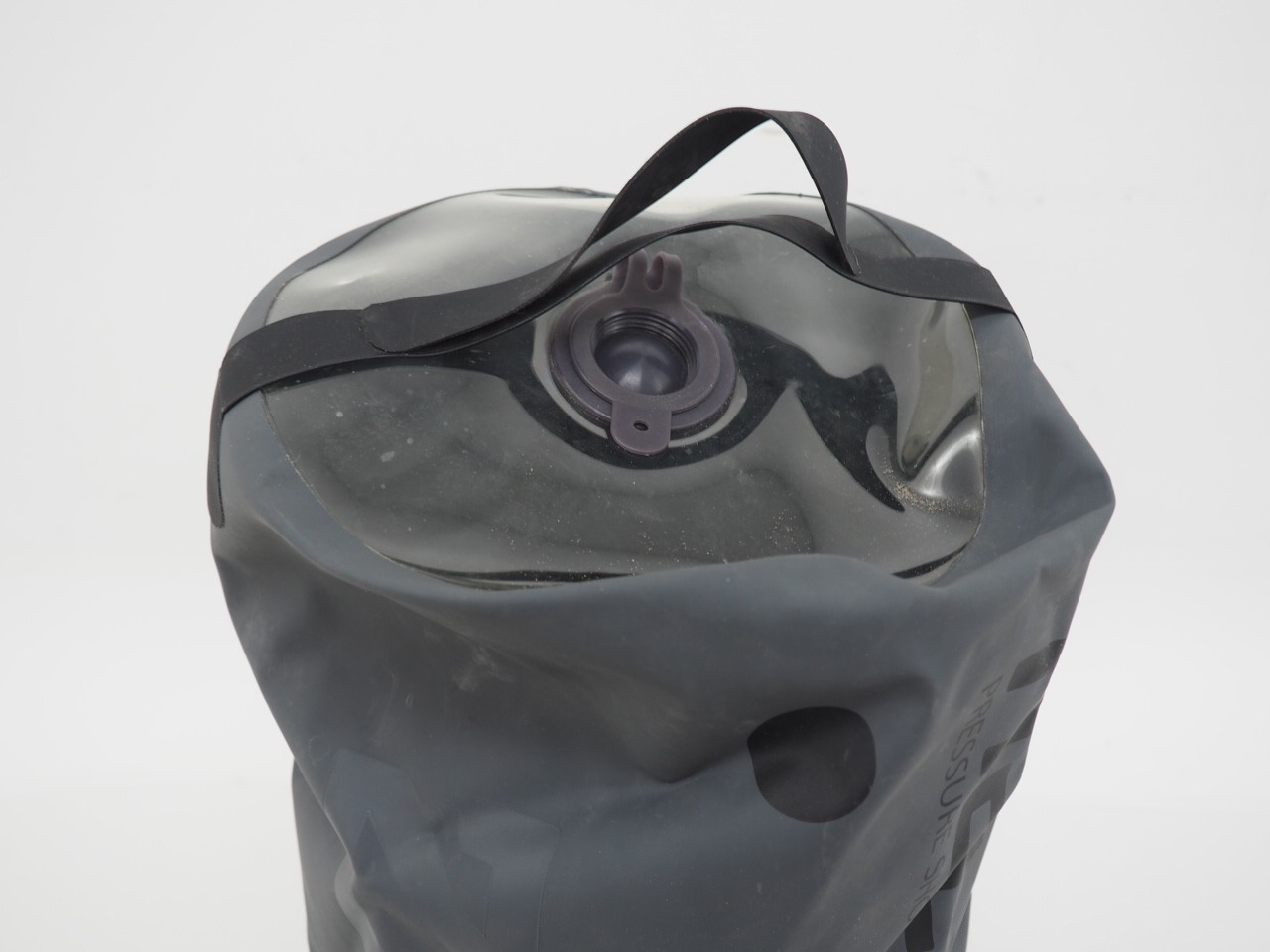 Nemo Equipment Helio 11 Liter Pressure Shower Camping / outdoor Tank w/ Hose