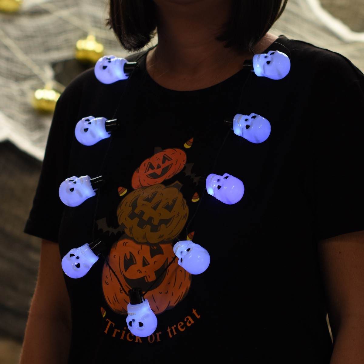 Glow Dark Skull LED Light Up Necklace Halloween Costume Jewelry Party Supplies