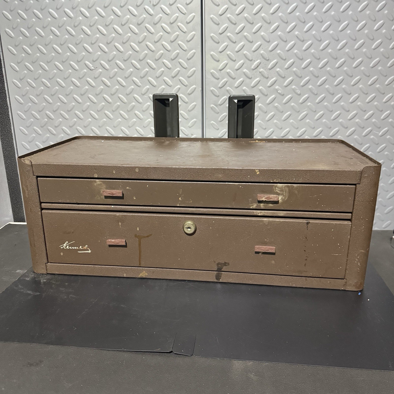 Kennedy MC-22 Machinist Tool Chest 2 Drawer Metal Toolbox USA VINTAGE Industrial