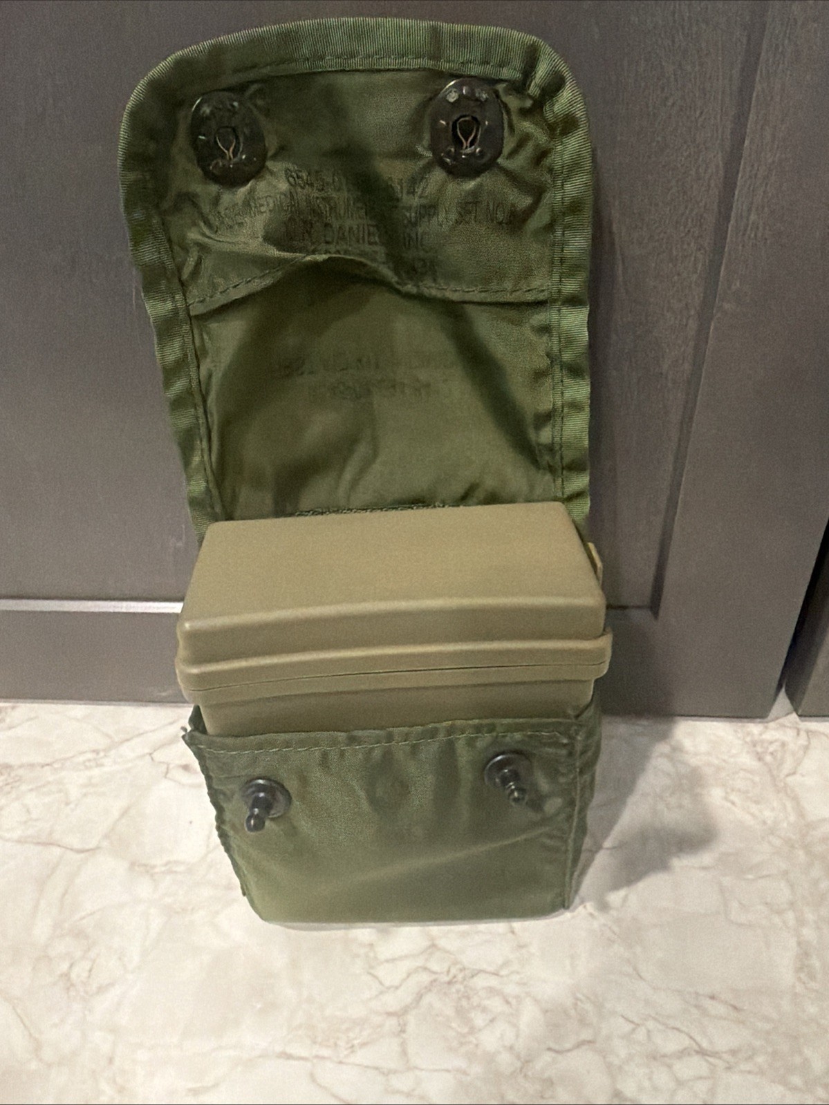 U.S. Military First Aid Kit Individual Pouch W/ insert case 6545-01-094-6142 NEW