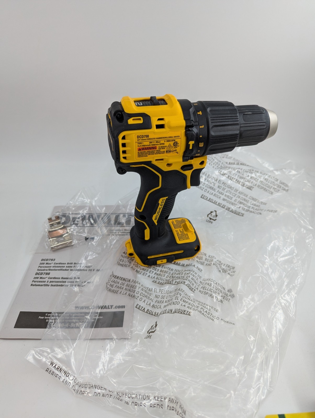 NEW DEWALT DCD798B 20-Volt MAX Brushless 1/2" Hammer Drill Driver 20V TOOL ONLY