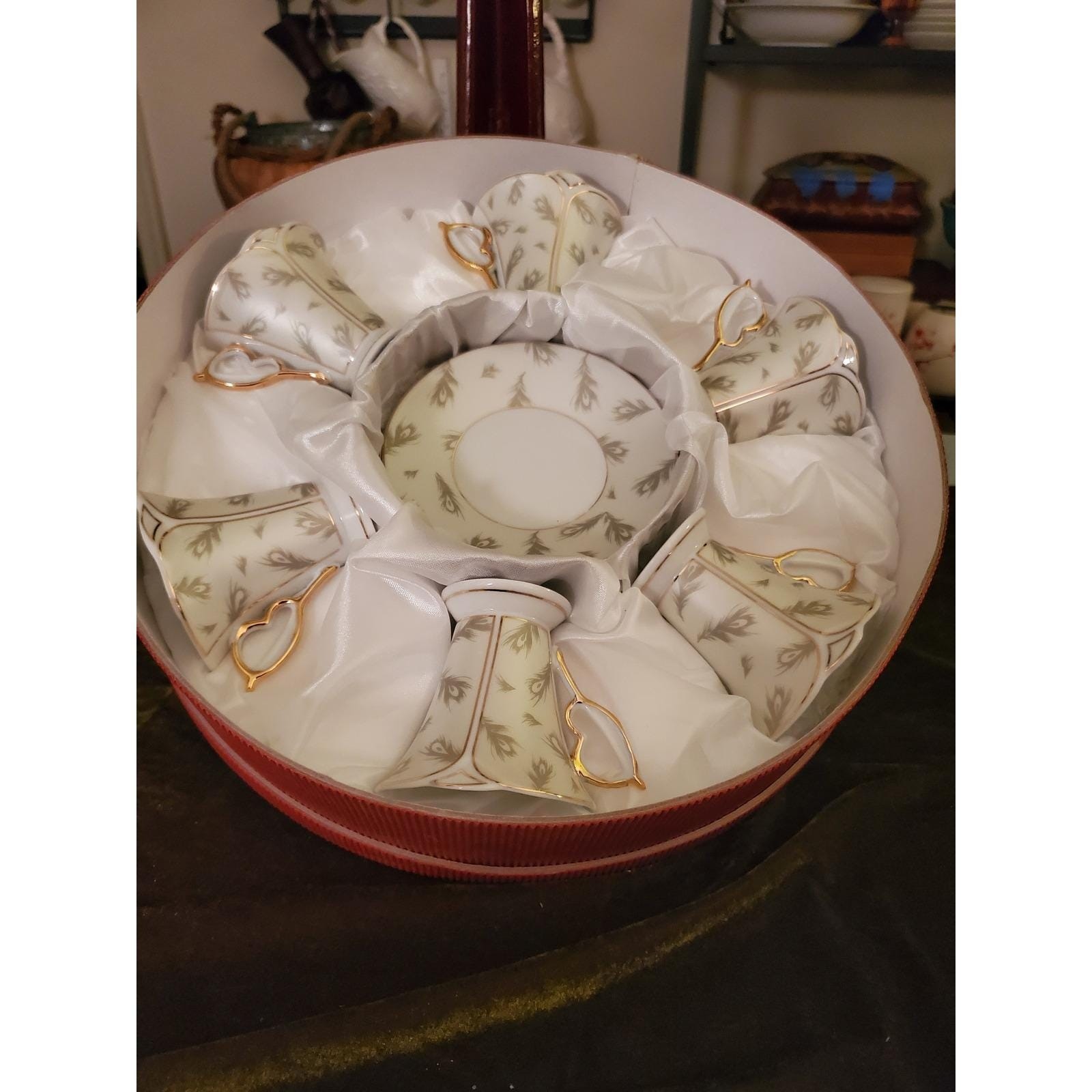 D'Lusso Fine Porcelain Tea Cup and Saucer Set Service for Six with Gift Box