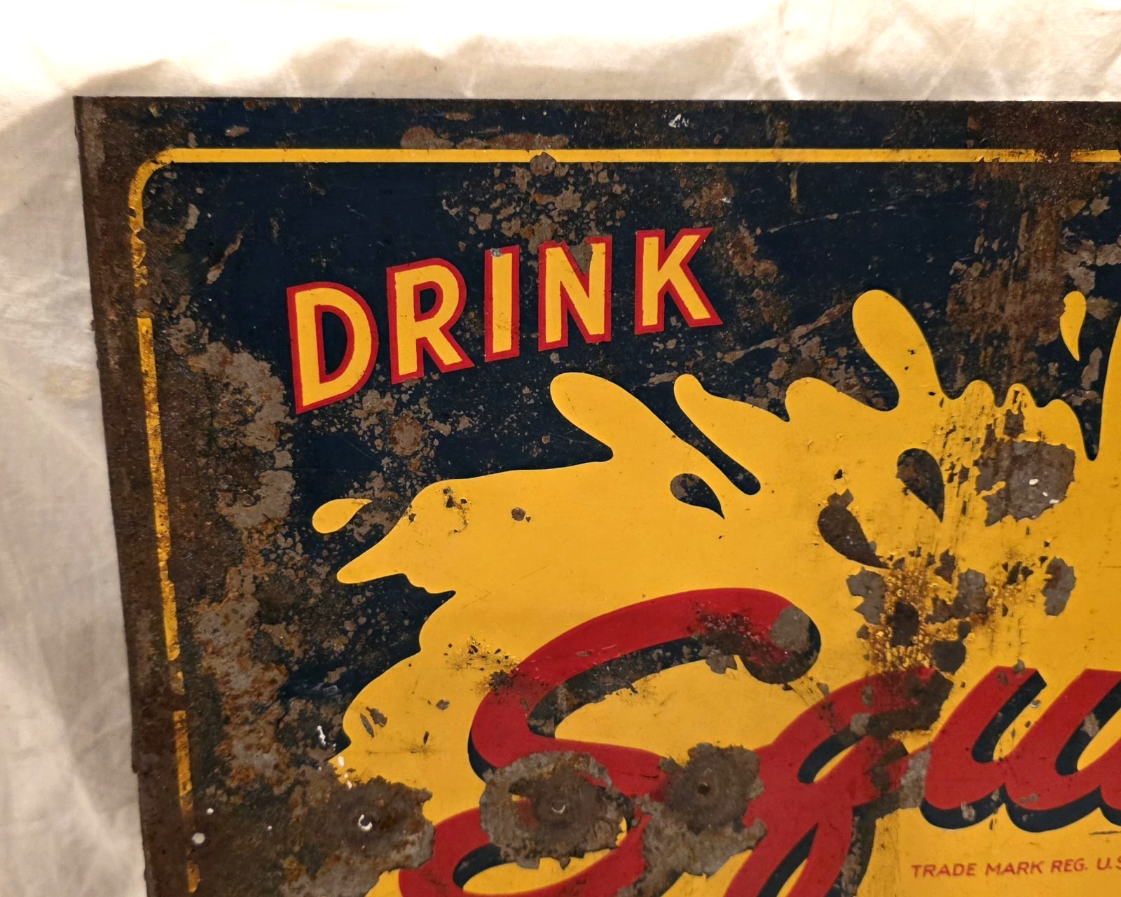 Rare Original 1963 Drink SQUIRT Flange Sign - It's In The Public Eye - 18" x 14"