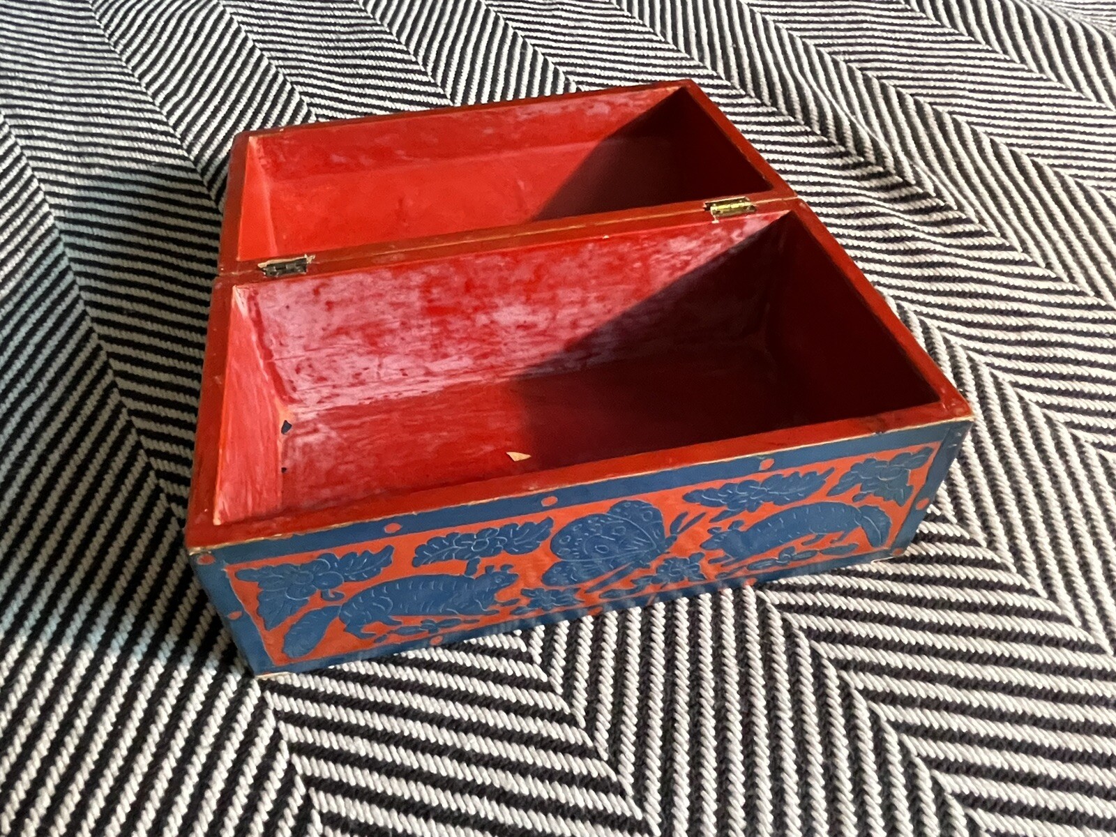 Large Antique Olinala Lacquered Wooden Box Chest Handmade Guerrero Mexico